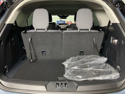 New 2026 Ford Explorer Active image 11