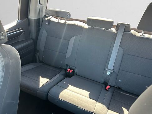 Used 2022 Chevrolet Silverado 1500 LT AWD/4WD image 14
