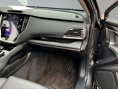 Used 2021 Subaru Outback Limited AWD/4WD image 23