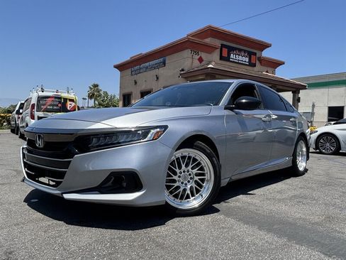 Used 2022 Honda Accord Sport image 1