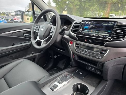 New 2026 Honda Ridgeline RTL image 16