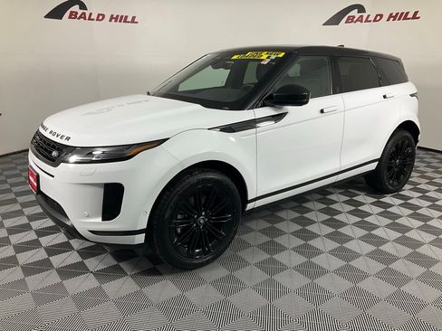 Used 2025 Land Rover Range Rover Evoque S image 3