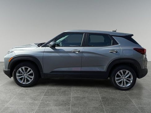 Certified 2023 Chevrolet TrailBlazer LS FWD image 2