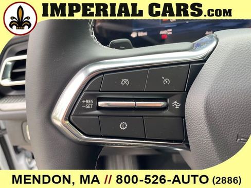New 2026 Chevrolet Traverse LT w/ LPO, Floor Liner Package AWD/4WD image 27