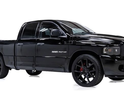 Used 2005 Dodge Ram 1500 Truck 2WD Quad Cab image 1