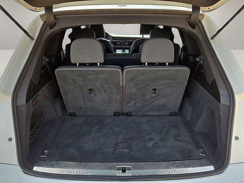 Used 2020 Audi Q7 3.0T Premium Plus image 13