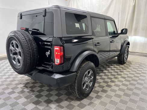 Used 2024 Ford Bronco Big Bend AWD/4WD image 3