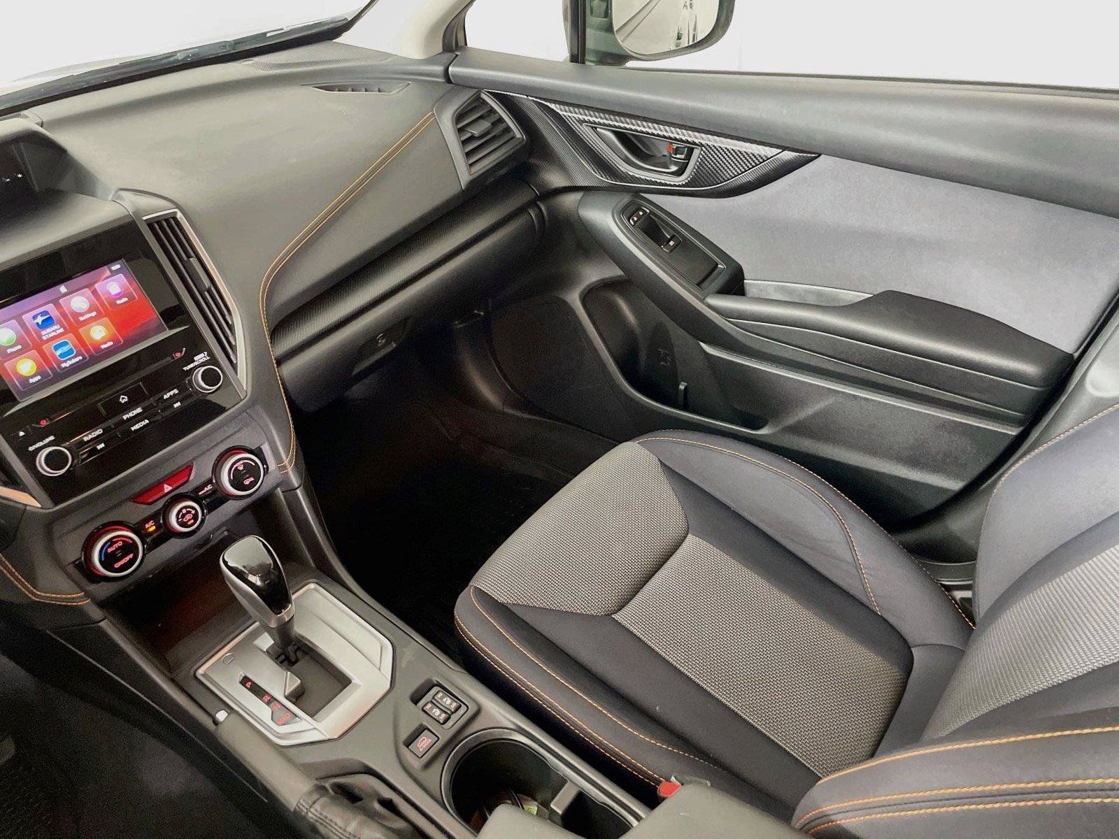Used 2020 Subaru Crosstrek 2.0i Premium w/ Moonroof Package 2 AWD/4WD image 25