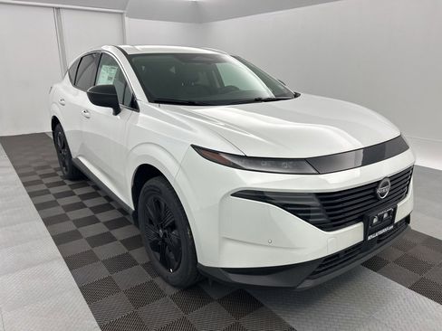 New 2025 Nissan Murano SV image 3