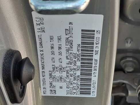 Used 2023 Toyota Tacoma TRD Off-Road AWD/4WD image 27
