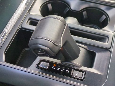 Certified 2025 Ford F150 Lariat w/ Equipment Group 502A High image 33