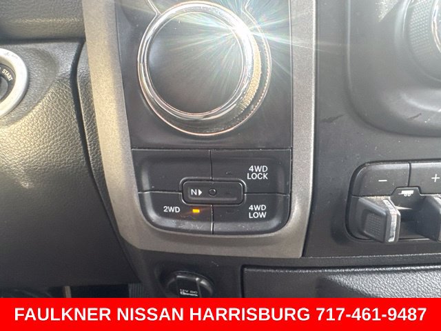 Used 2017 RAM 1500 Express w/ Black Ram 1500 Express Group AWD/4WD image 18