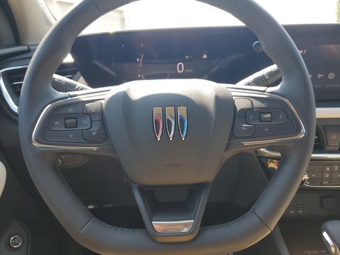 Used 2025 Buick Encore GX Sport Touring w/ Advanced Technology Package image 21