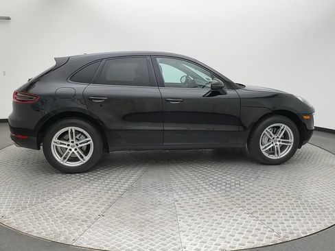 Used 2018 Porsche Macan S AWD/4WD image 9