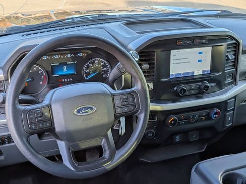 Used 2021 Ford F150 XLT image 12