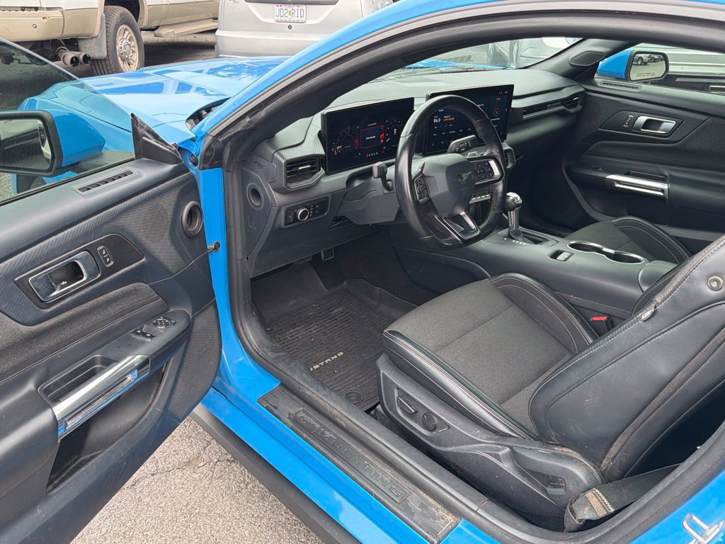 Used 2024 Ford Mustang GT RWD image 12