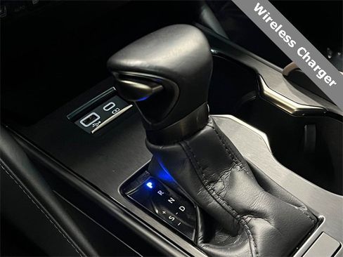 Certified 2025 Lexus ES 350 w/ Premium Package image 21