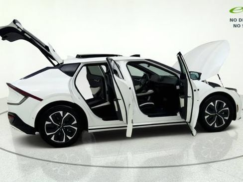 Used 2023 Kia EV6 GT-Line w/ GT-Line Suede Seat Package RWD image 7