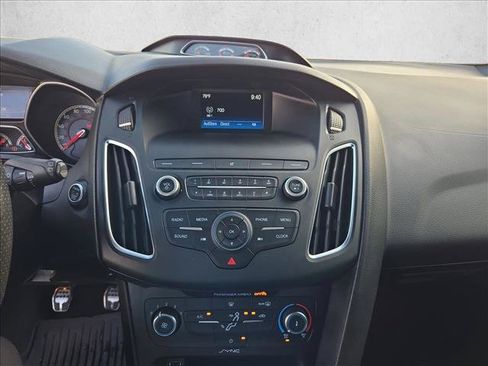 Used 2018 Ford Focus ST FWD image 14