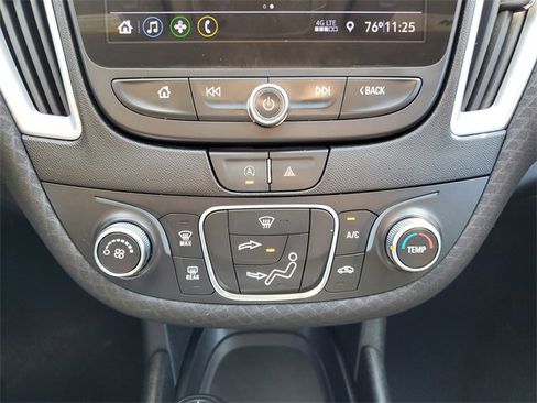 Used 2020 Chevrolet Malibu LS image 30