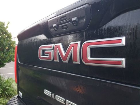 Used 2023 GMC Sierra 2500 AT4 w/ Gooseneck/5TH Wheel Package image 6
