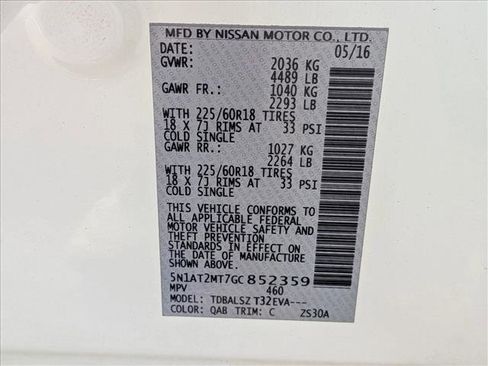 Used 2016 Nissan Rogue SL w/ SL Premium Package image 14