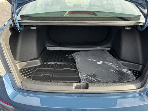 Used 2026 Honda Civic FWD Hybrid Sedan image 3