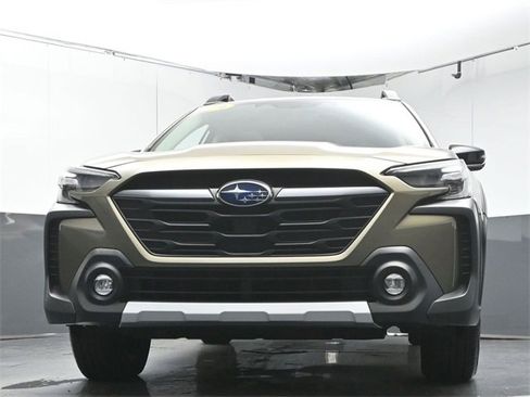 Used 2024 Subaru Outback Limited w/ Popular Package #2 image 36