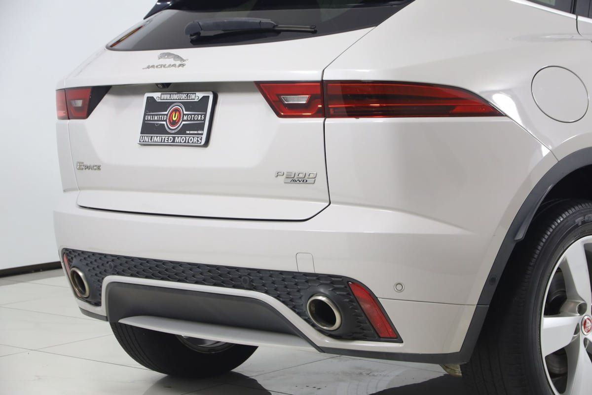 Used 2018 Jaguar E-PACE R-Dynamic S AWD/4WD image 43