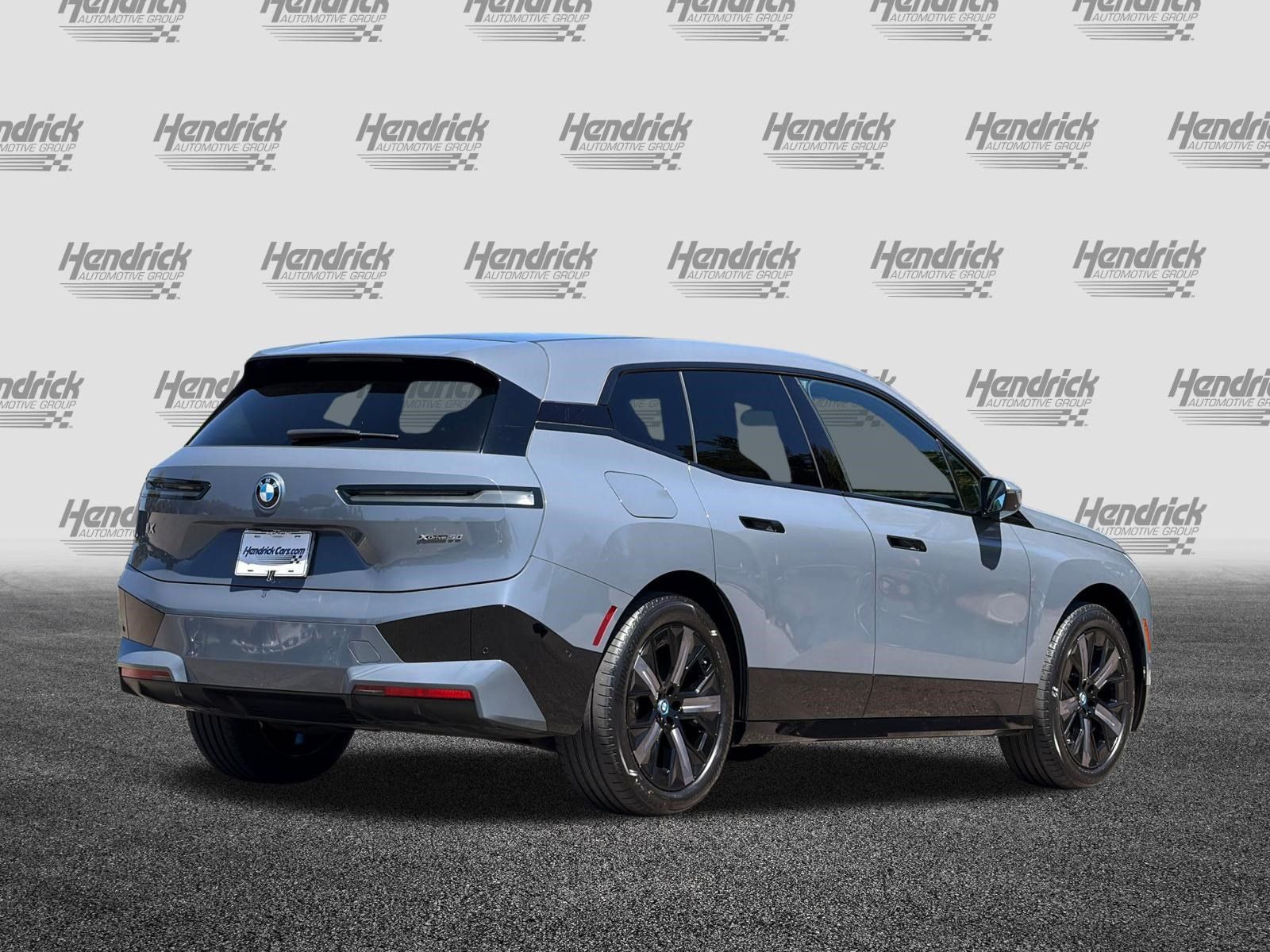 Certified 2024 BMW iX xDrive50 w/ Premium Package AWD/4WD image 5