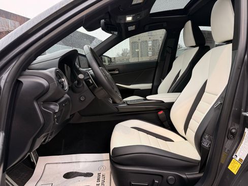 Used 2025 Lexus IS 350 F Sport image 37