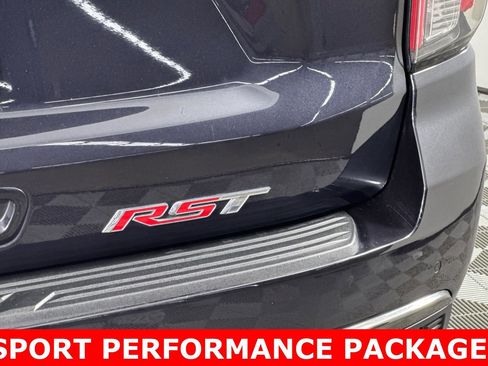 Used 2022 Chevrolet Tahoe RST w/ Sport Performance Package image 11