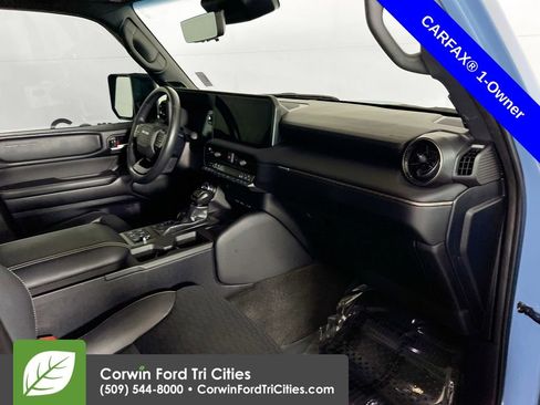 Used 2024 Toyota Land Cruiser First Edition image 31