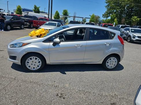 Used 2016 Ford Fiesta S FWD image 5