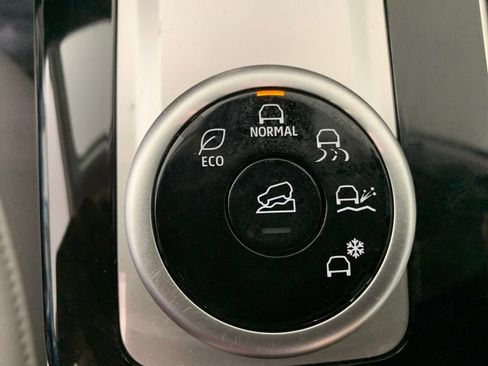Used 2025 Mitsubishi Outlander SEL FWD image 28