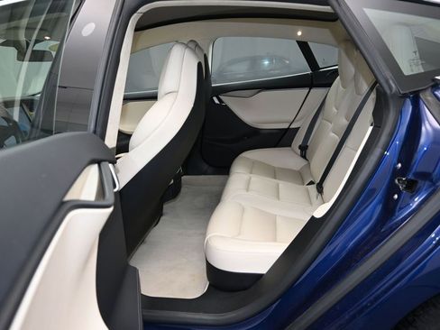 Used 2019 Tesla Model S Standard Range AWD/4WD image 15
