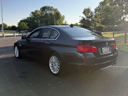 Used 2011 BMW 535i xDrive Sedan AWD/4WD image 7