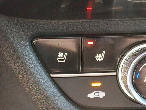 Certified 2025 Acura ADX A-Spec image 24