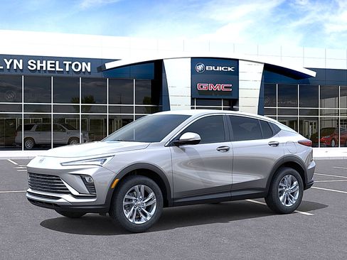 New 2026 Buick Envista Preferred FWD image 2
