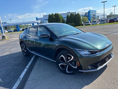 Certified 2023 Kia EV6 GT-Line AWD/4WD image 4