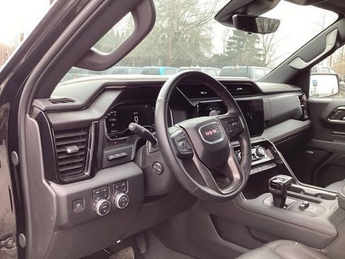 Used 2024 GMC Sierra 1500 AT4 w/ Technology Package image 24