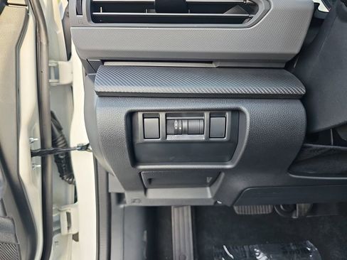 New 2026 Subaru Crosstrek 2.5i Limited AWD/4WD image 54