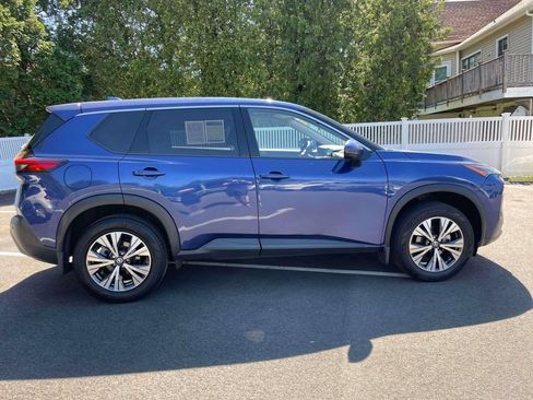 Used 2021 Nissan Rogue SV AWD/4WD image 4