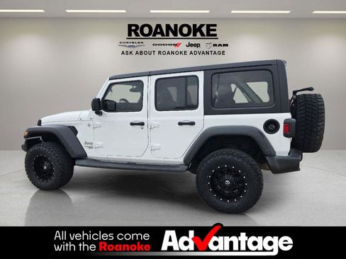 Used 2019 Jeep Wrangler Unlimited Sport S AWD/4WD image 12