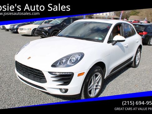 Used 2017 Porsche Macan AWD/4WD image 1