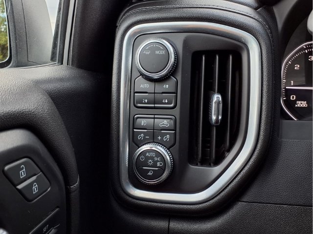 Certified 2022 GMC Sierra 1500 SLT w/ Max Trailering Package AWD/4WD image 10