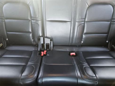 Used 2019 Lincoln Navigator L Reserve image 21