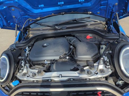 Certified 2025 MINI Cooper S image 16