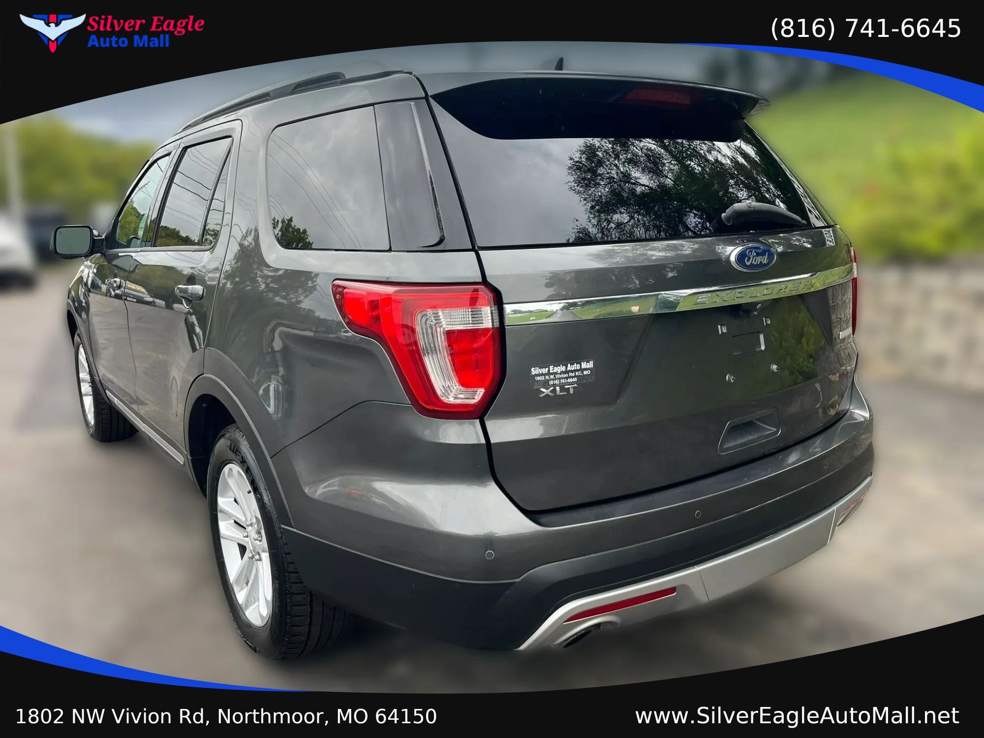 Used 2016 Ford Explorer XLT w/ Equipment Group 202A FWD image 5