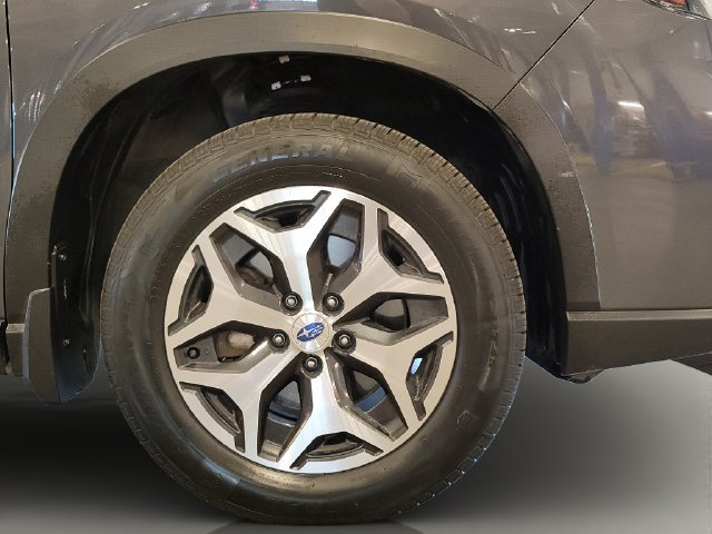 Used 2020 Subaru Forester Premium AWD/4WD image 20